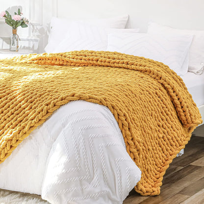 Bigacogo Chunky Knit Throw Blanket for Couch, 40x80 inches, 100% Hand Knitted with Thick Jumbo
