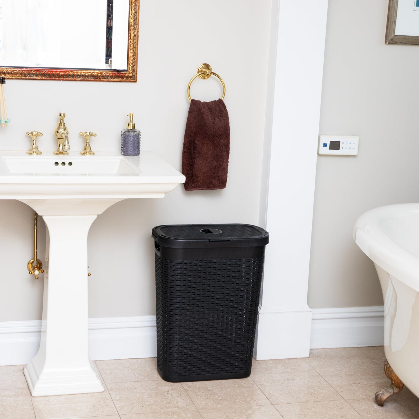 Mind Reader Slim Laundry Hamper with Lid, 40L Clothes Basket, Narrow Tapered Design with Ventilated