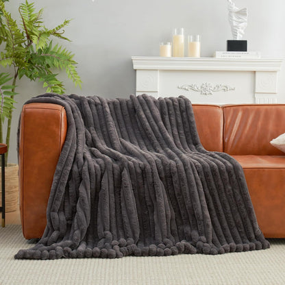 Amélie Home Faux Fur Throw Blanket for Couch, Cozy Fuzzy Fluffy Fur Luxurious Soft Striped Plush