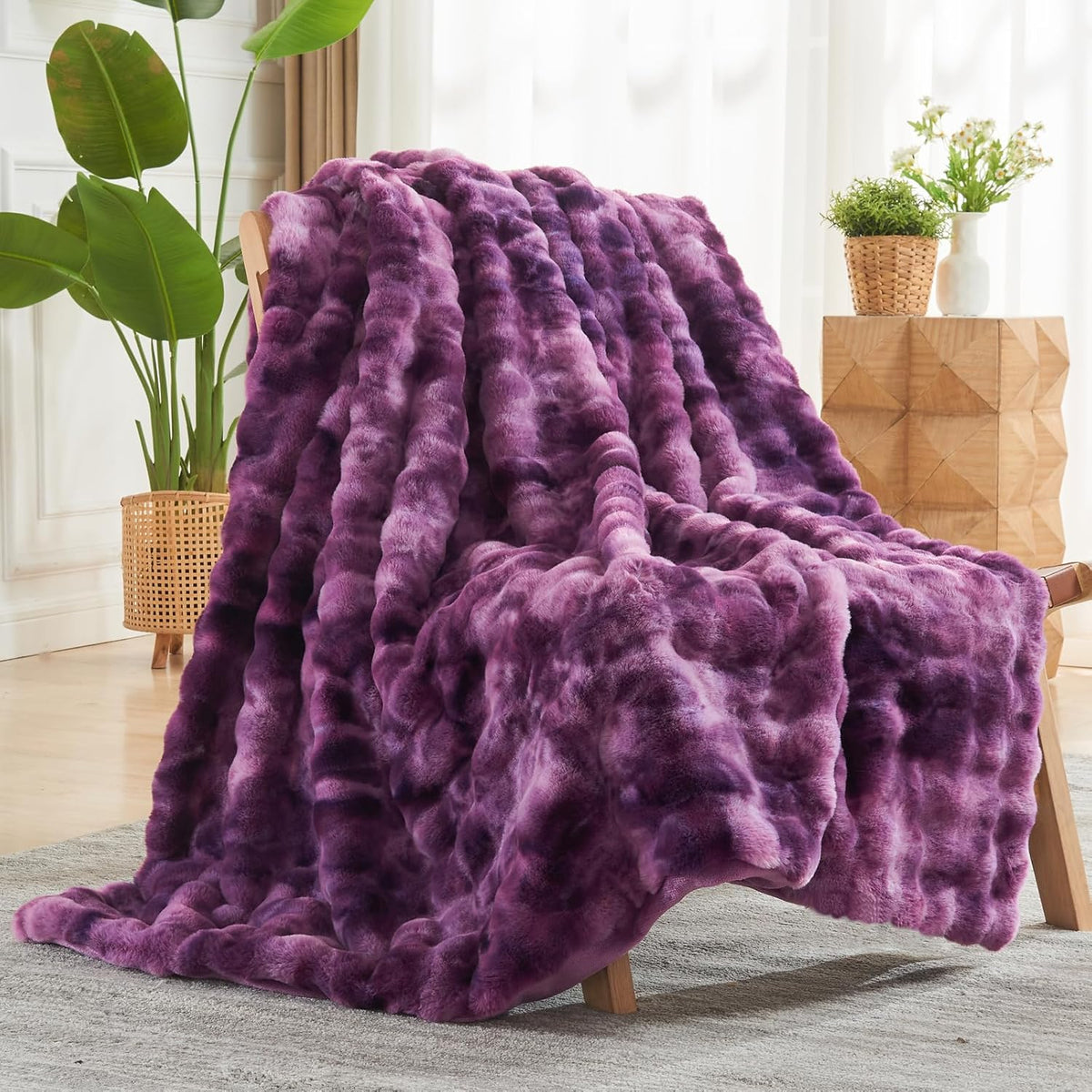 NEWCOSPLAY Faux Fur Throw Blanket Tie-dye Violet Purple Luxury Fluffy Thick Warm Bubble Blanket for