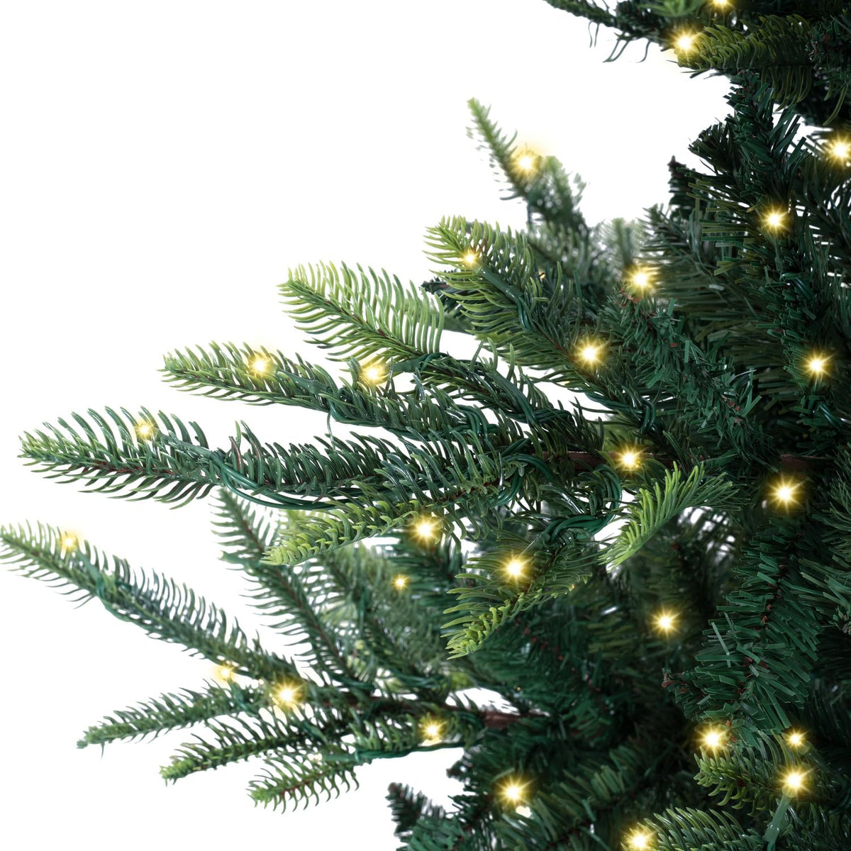 Naomi Home 6.5ft Nordic Christmas Tree with Lights, Realistic Charming Prelit with 921 Branch Tips