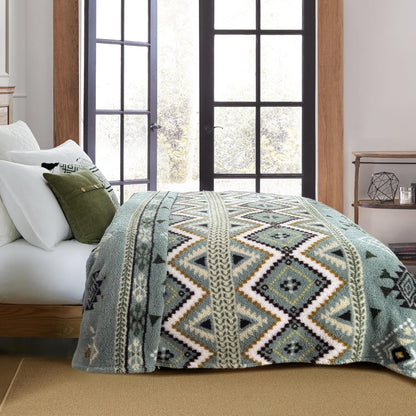 CASAAGUSTO Boho Sherpa Throw Blanket, Aztec Queen Blanket, Ultra Soft, Warm, Cozy, Plush, Thick