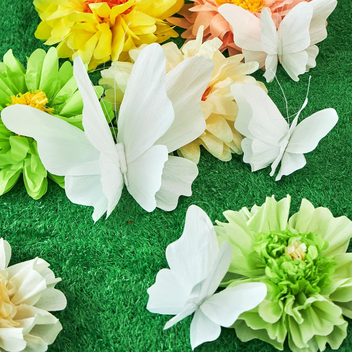 SUNBEAUTY Large Butterfly Party Decorations, 3D White Paper Butterflies Wedding Decoration, Hanging