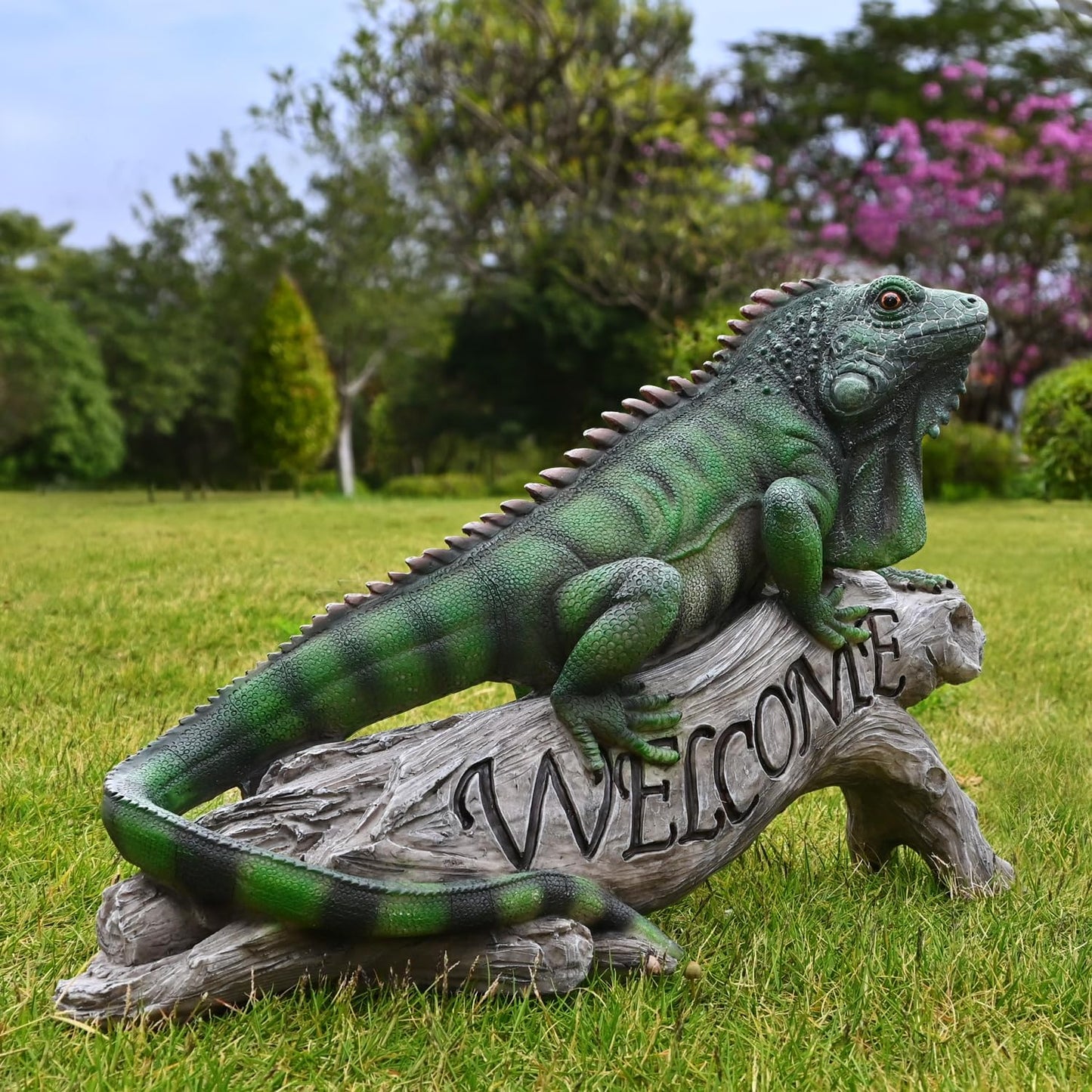 Chameleon Figurine Lizard Garden Decor: Big Iguana Figure Outdoor Statue Resin Yard Decoration
