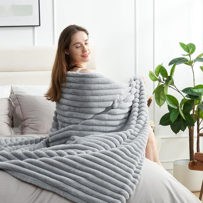 Amélie Home Faux Fur Throw Blanket for Couch, Cozy Fuzzy Fluffy Fur Luxurious Soft Striped Plush