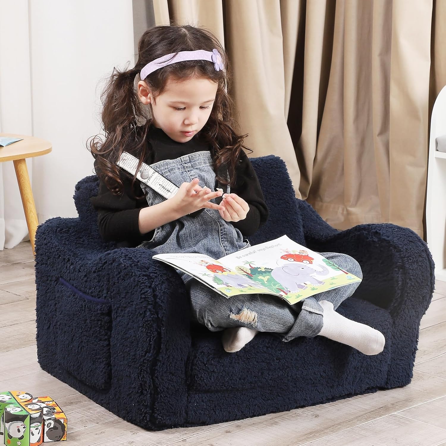 Kids Chairs for Toddler, 2-in-1 Toddler Soft Sherpa Couch Fold Out, Convertible Sofa to Lounger for