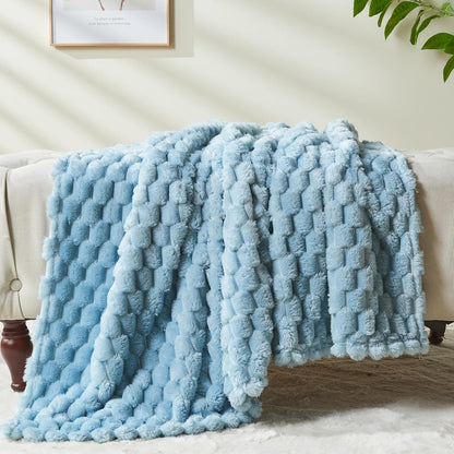 NEWCOSPLAY Super Soft Twin Blanket Blue Premium Silky Flannel Fleece 3D Clouds Stylish Jacquard