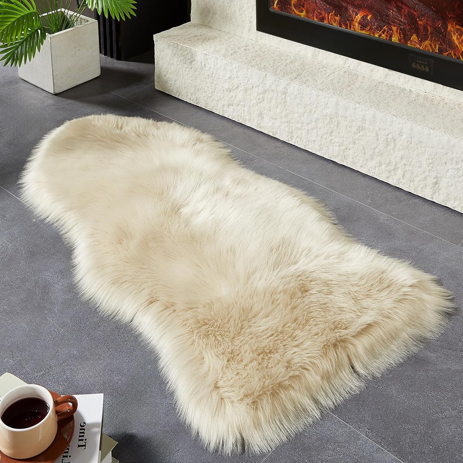 AMTOVO Faux Fur Rug, Beige Area Rug, Fluffy Sheepskin Rug, Fuzzy Ultra Soft 2 x 4 ft Shag Rugs for