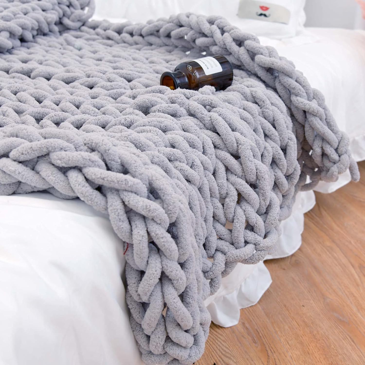 Chunky Knit Blanket Throw 40"×40", Hand Knitted Warm Chenille Throw Blanket, Home Decor Soft Thick