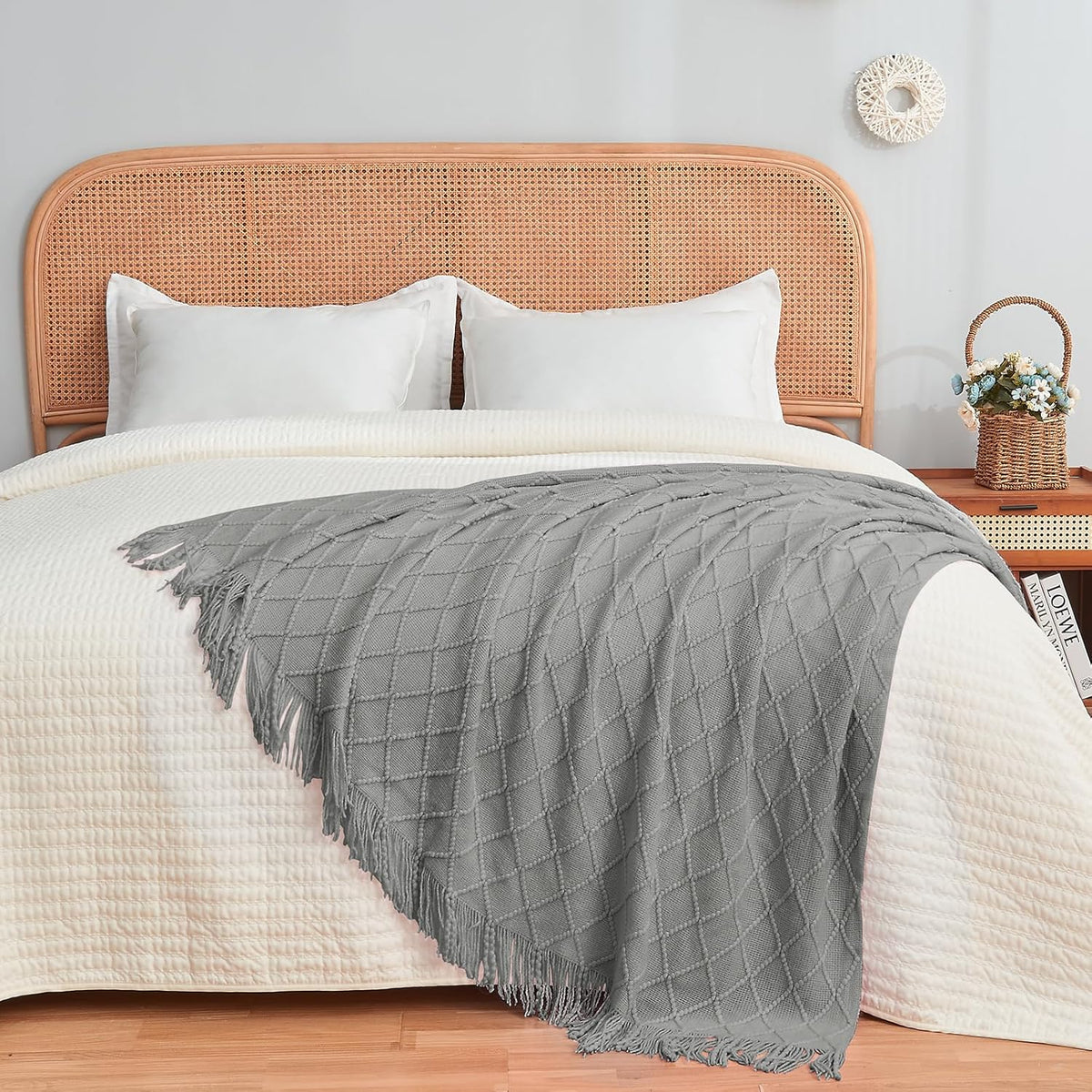 inhand Knitted Throw Blankets for Couch and Bed, Soft Cozy Knit Blanket with Tassel, Light Grey
