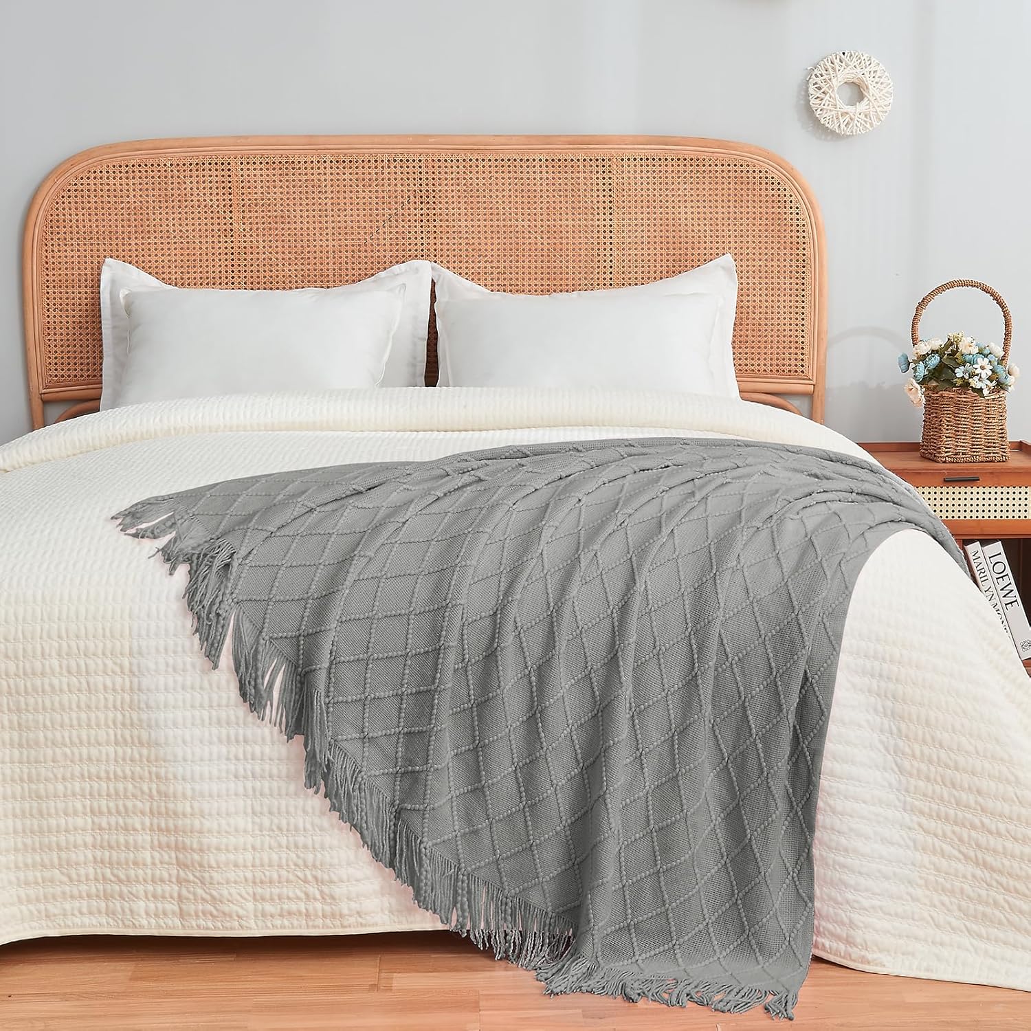 inhand Knitted Throw Blankets for Couch and Bed, Soft Cozy Knit Blanket with Tassel, Light Grey