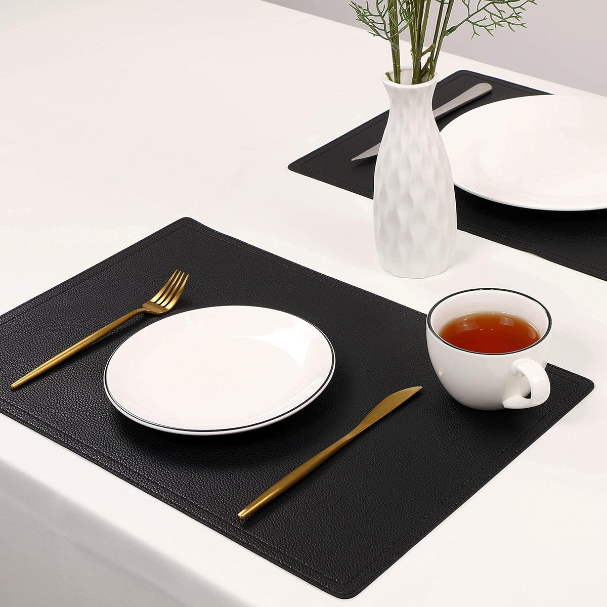 Set of 6 Faux Leather Placemats, PU Table Mats, Waterproof, Stain Resistant, Heat Resistant