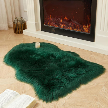 AMTOVO Faux Fur Rug, Dark Green Small Area Rug, Fluffy Sheepskin Rug, Fuzzy Ultra Soft 2 x 3 ft