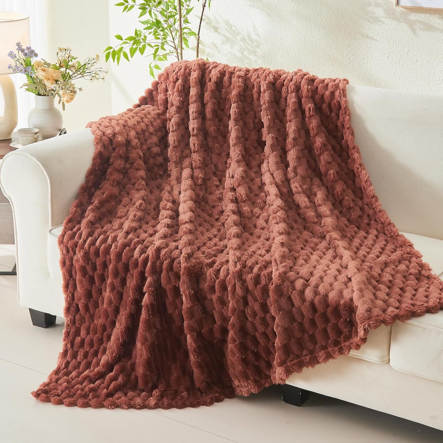 NEWCOSPLAY Super Soft Throw Blanket Coffee Premium Silky Flannel Fleece 3D Clouds Stylish Jacquard
