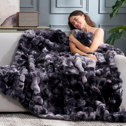 Cozy Bliss Faux Fur Throw Blanket for Couch, Fuzzy Soft Plush Thick Bubble Blanket for Sofa Bedroom