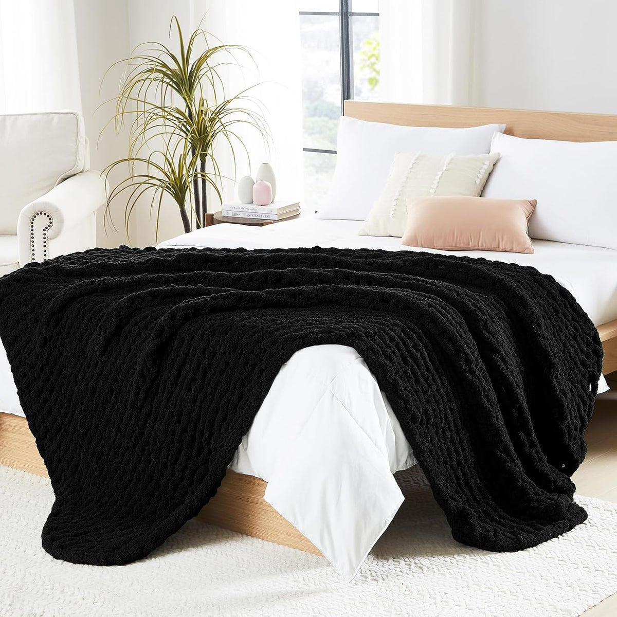 L'AGRATY Chunky Knit Blanket Throw: Soft Chenille Yarn Throw Blanket 60x80 - Handmade Thick Cable
