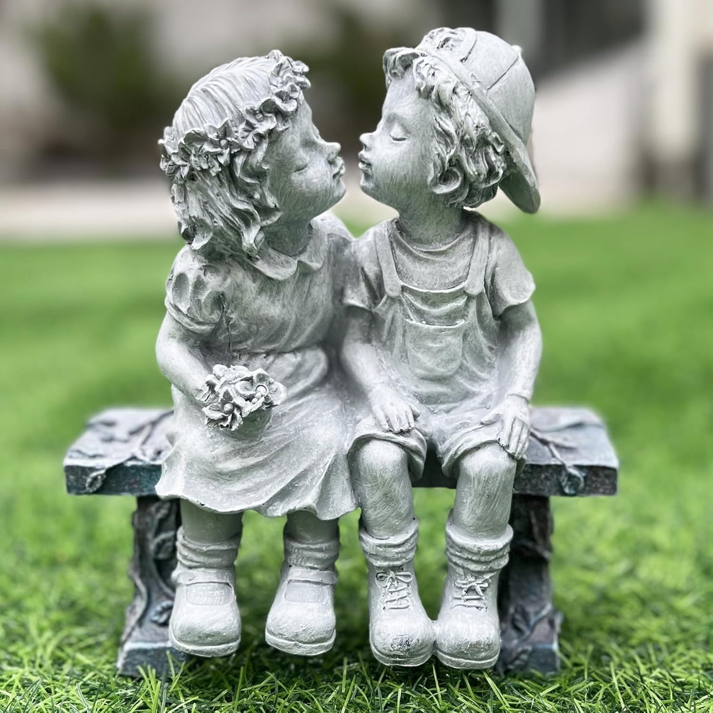 Elenon Boy and Girl Garden Statue Outdoor Decorative, Couple First Kiss Garden Sculpture for Yard