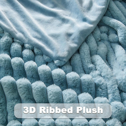 NEWCOSPLAY Faux Fur Throw Blanket Blue 3D Ribbed Plush Thick Warm Blanket for Couch Sofa Bed 850GSM