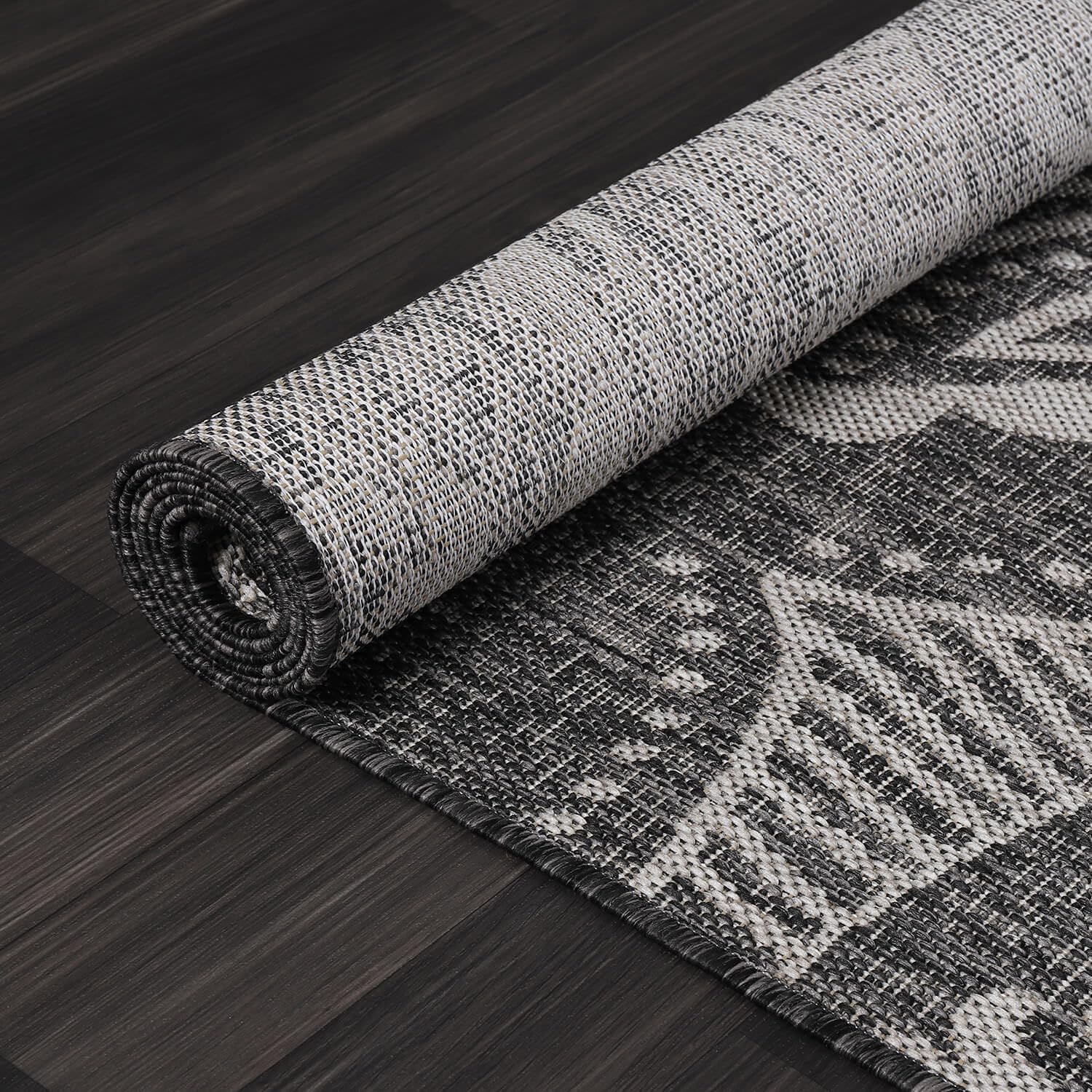 Medallion Outdoor Rug 5x7 Washable Outside Carpet for Indoor Patio Porch Waterproof Easy Cleaning