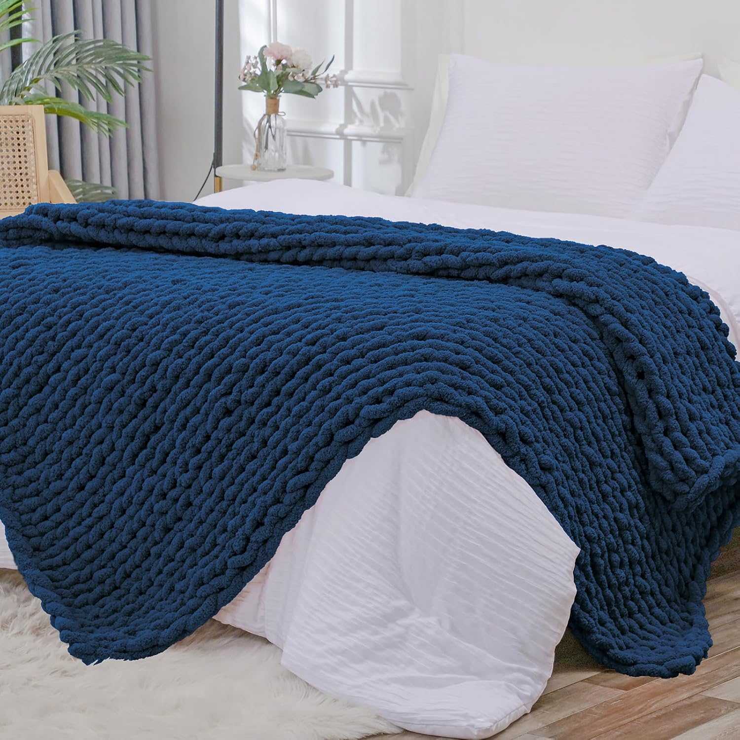Bigacogo Chunky Knit Throw Blanket for Couch, 40x80 inches, 100% Hand Knitted with Thick Jumbo