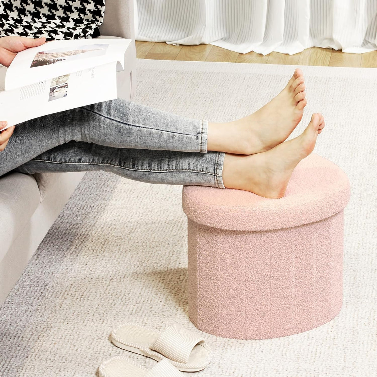 B FSOBEIIALEO Storage Ottoman Cube, Heart Shaped Ottomans with Storage Foot Stool Footrest for