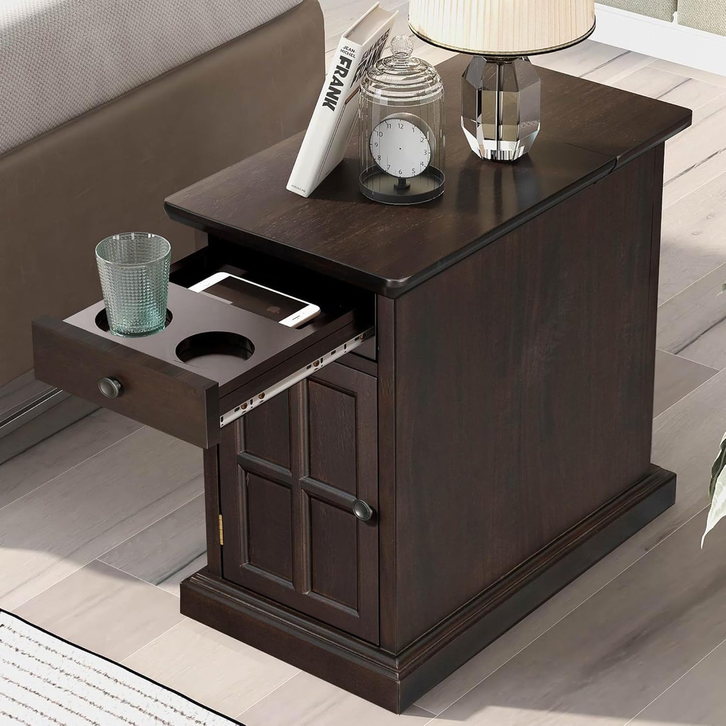 Traditional Wood End Table with Charging Station, Modern Vintage Sofa Chair Side Table Nightstand