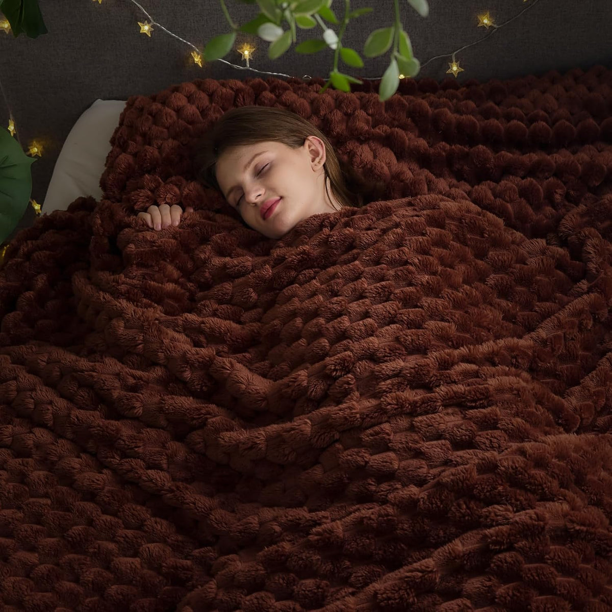 NEWCOSPLAY Super Soft Queen Blanket Coffee Premium Silky Flannel Fleece 3D Clouds Stylish Jacquard