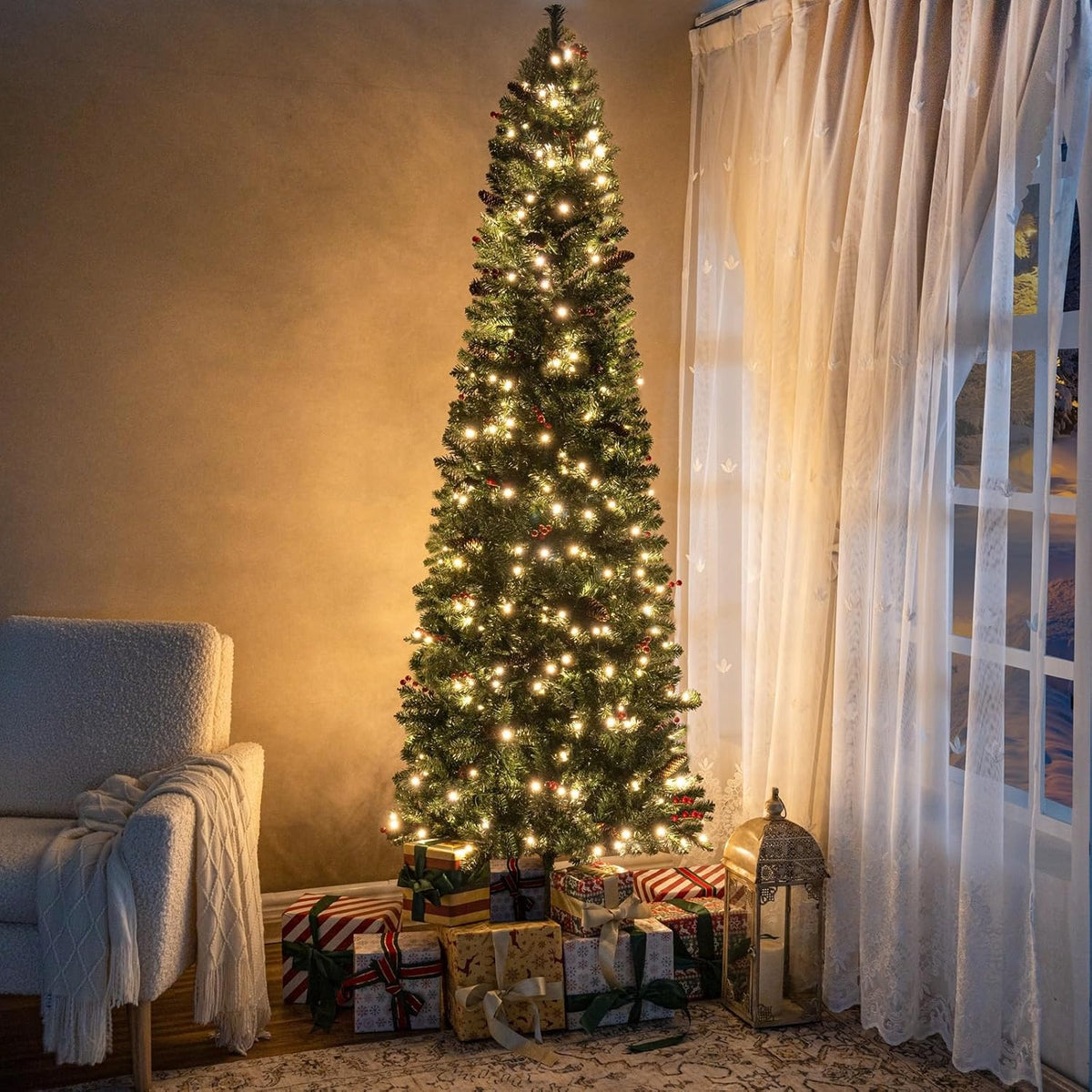 Naomi Home Belen 7.5ft Pencil Christmas Tree Prelit pre-Decorated with Pine Cones, Red Berries