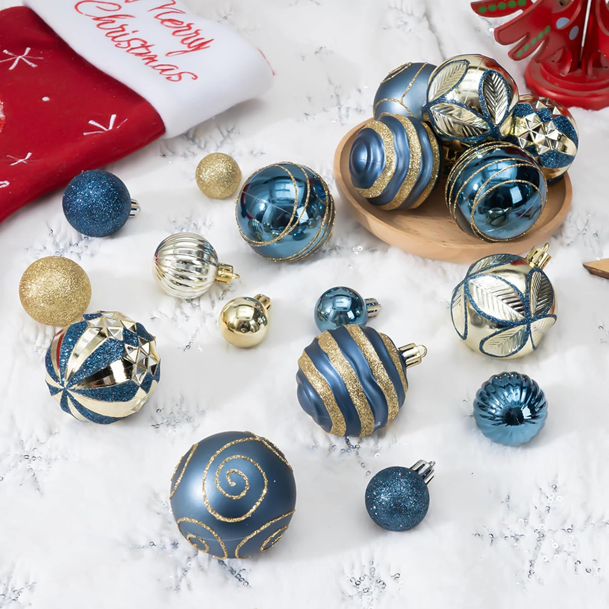 100Pcs Christmas Balls Ornaments Set, Shatterproof Christmas Decorations with Hand-held Gift
