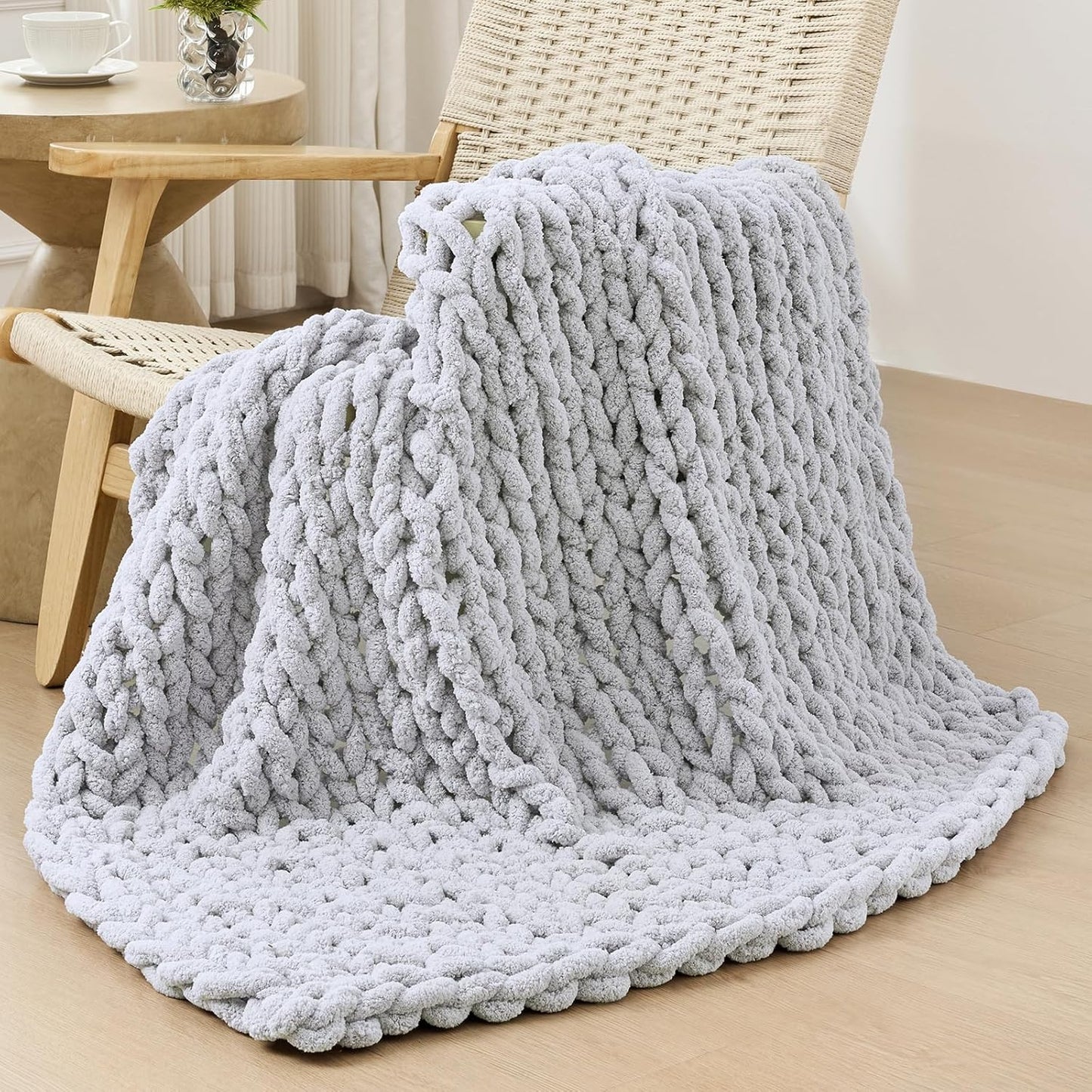Bigacogo Chunky Knit Throw Blanket for Couch, 40x40 inches, 100% Hand Knitted with Thick Jumbo