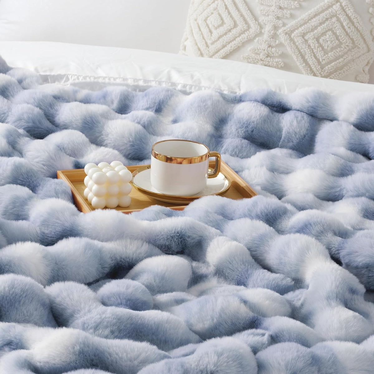 Touchat Luxury 1000GSM Rabbit Faux Fur Blanket, Super Heavy Warm Cozy Brown Blankets for Couch Bed