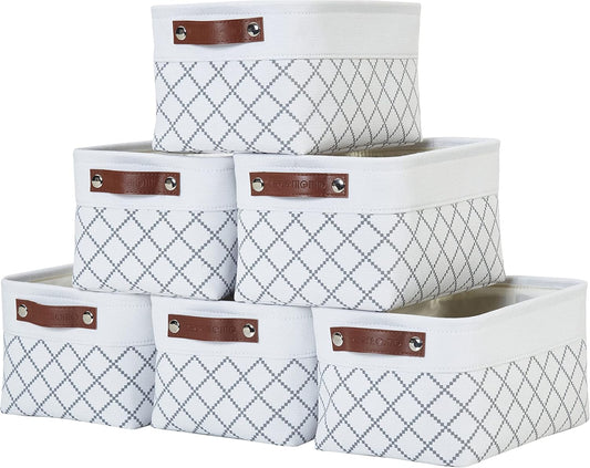 DECOMOMO Small Storage Basket, Closet Storage Bins, Baskets for Organizing Shelves (White Check