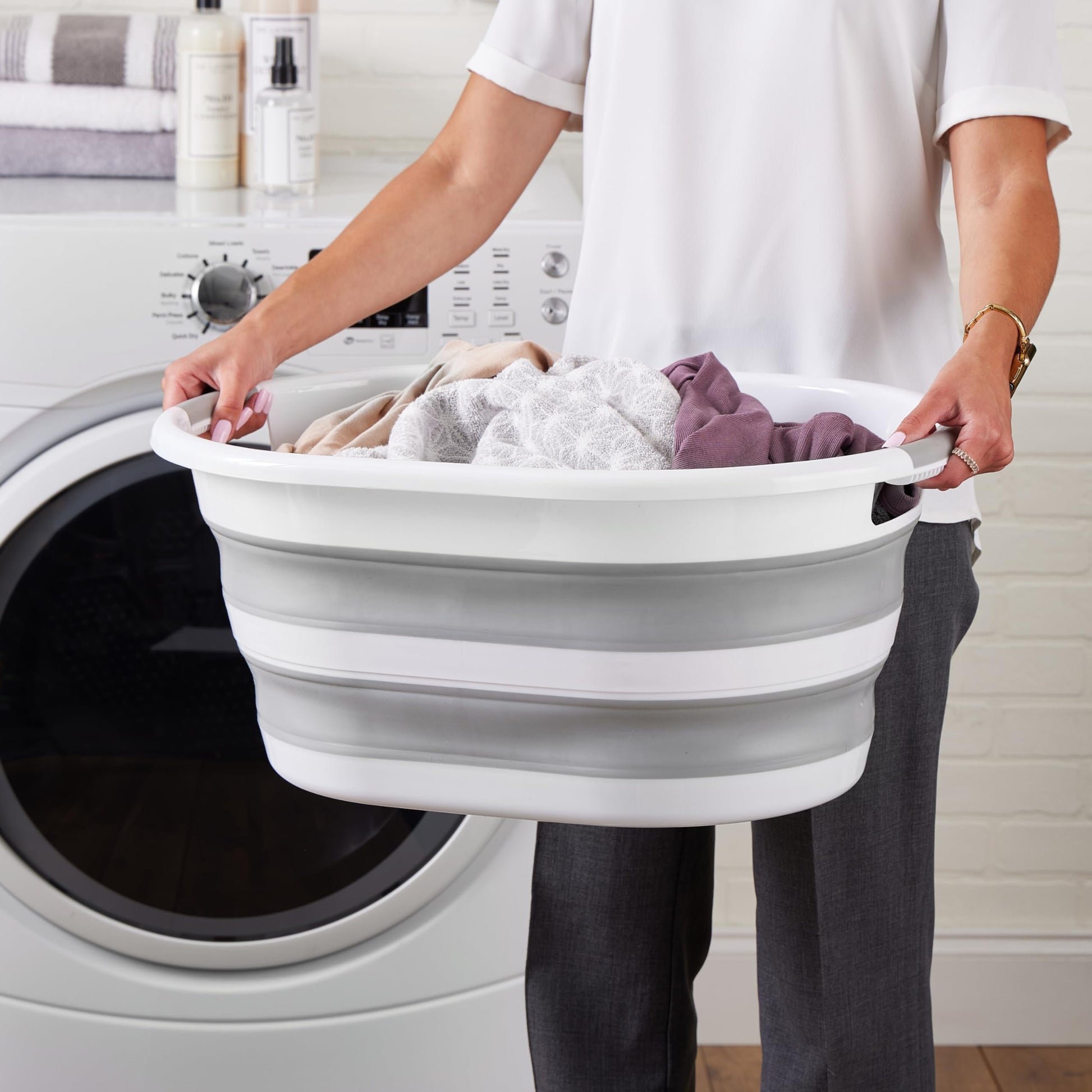 Laundry 360 Collapsible Laundry Basket | Portable | Space Saver Storage | 27 Liter Capacity | Store