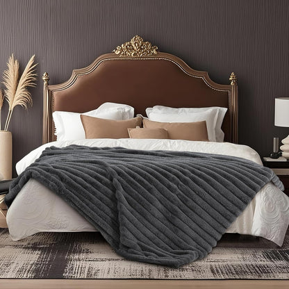Amélie Home Faux Fur Throw Blanket for Couch, Ultra Cozy Fuzzy Fluffy Fur Luxurious Soft Striped