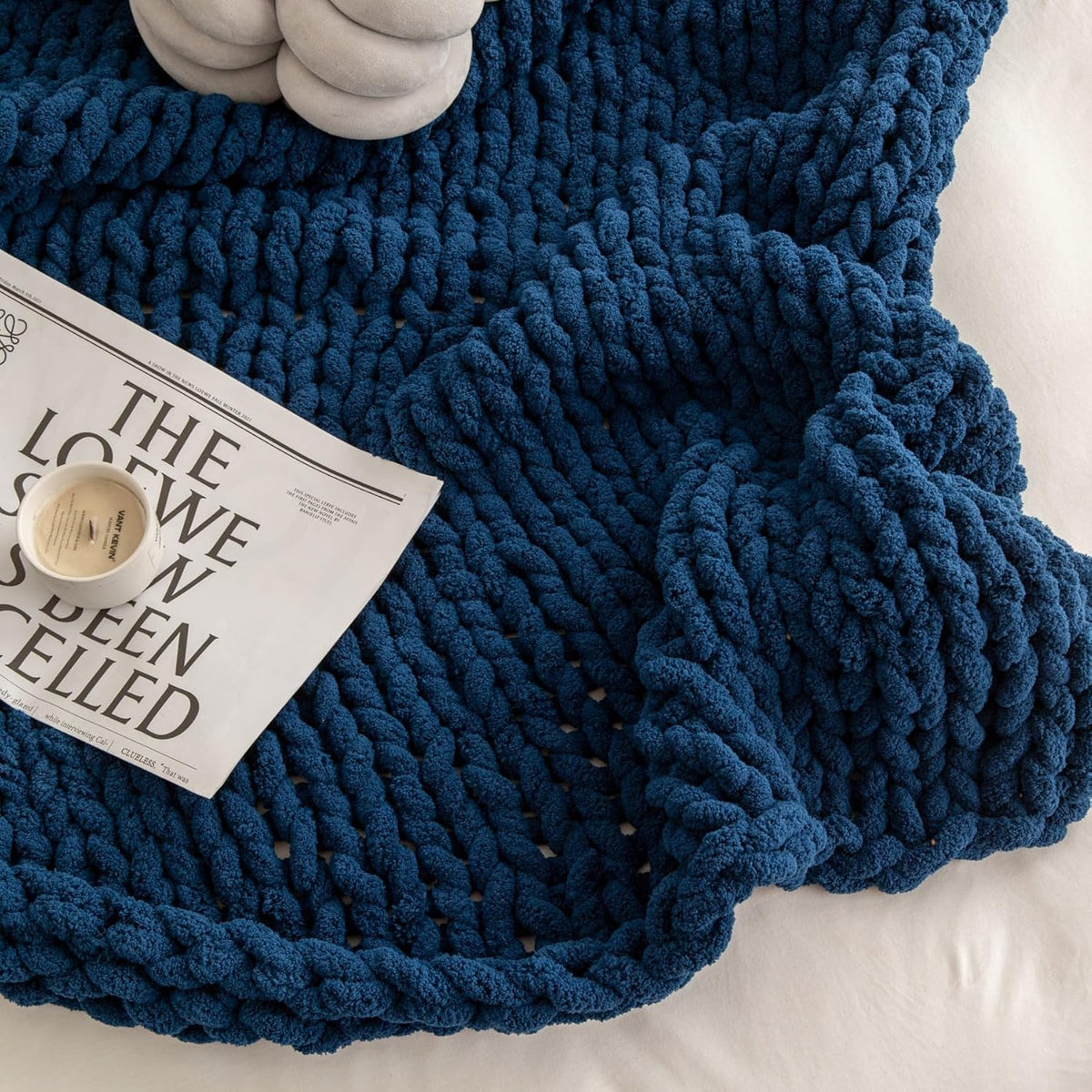 WESHIONGOO Chunky Knit Blanket Throw 40"*40" Knitted Throw Blankets for Couch Bed Fluffy Soft