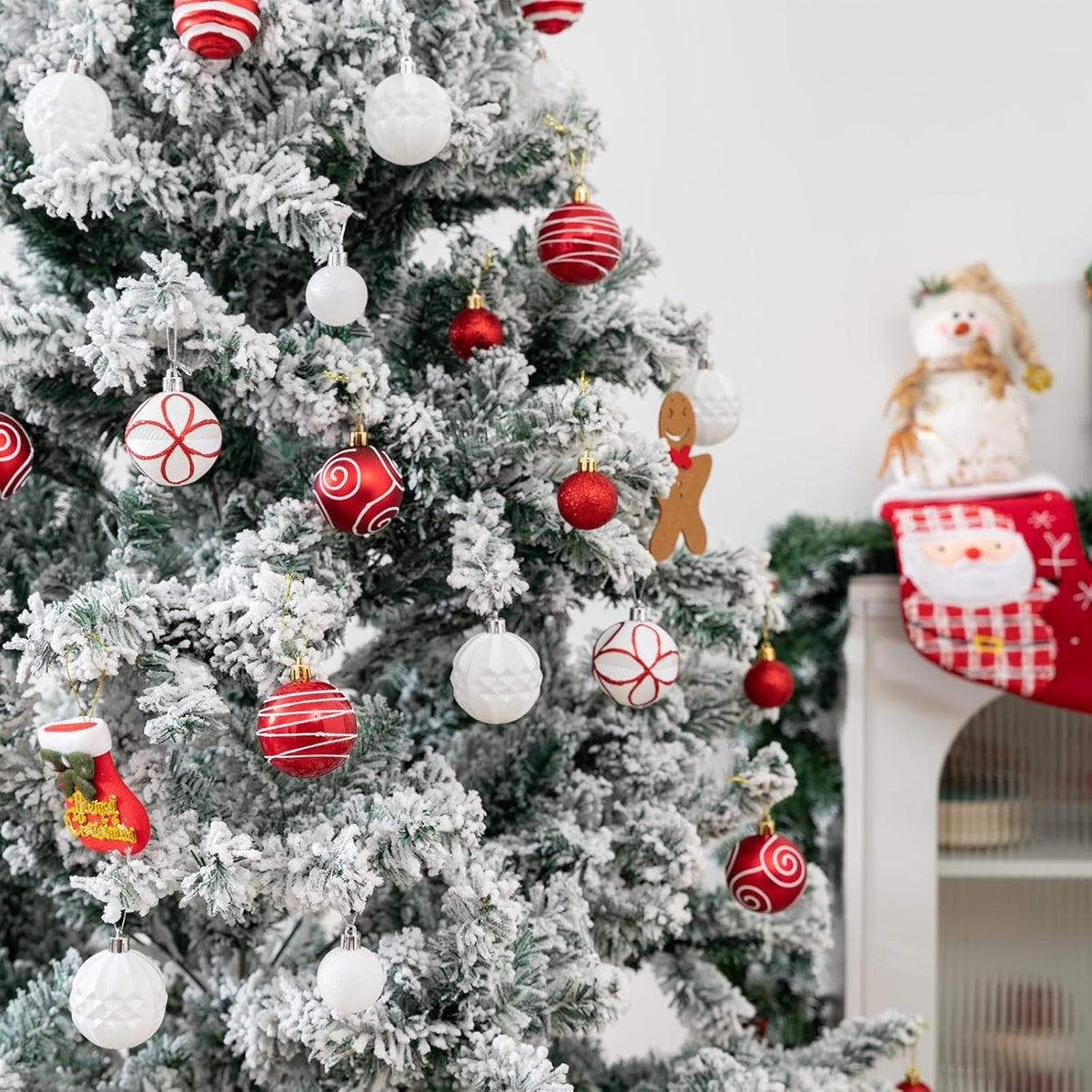 100Pcs Christmas Balls Ornaments Set, Shatterproof Christmas Decorations with Hand-held Gift