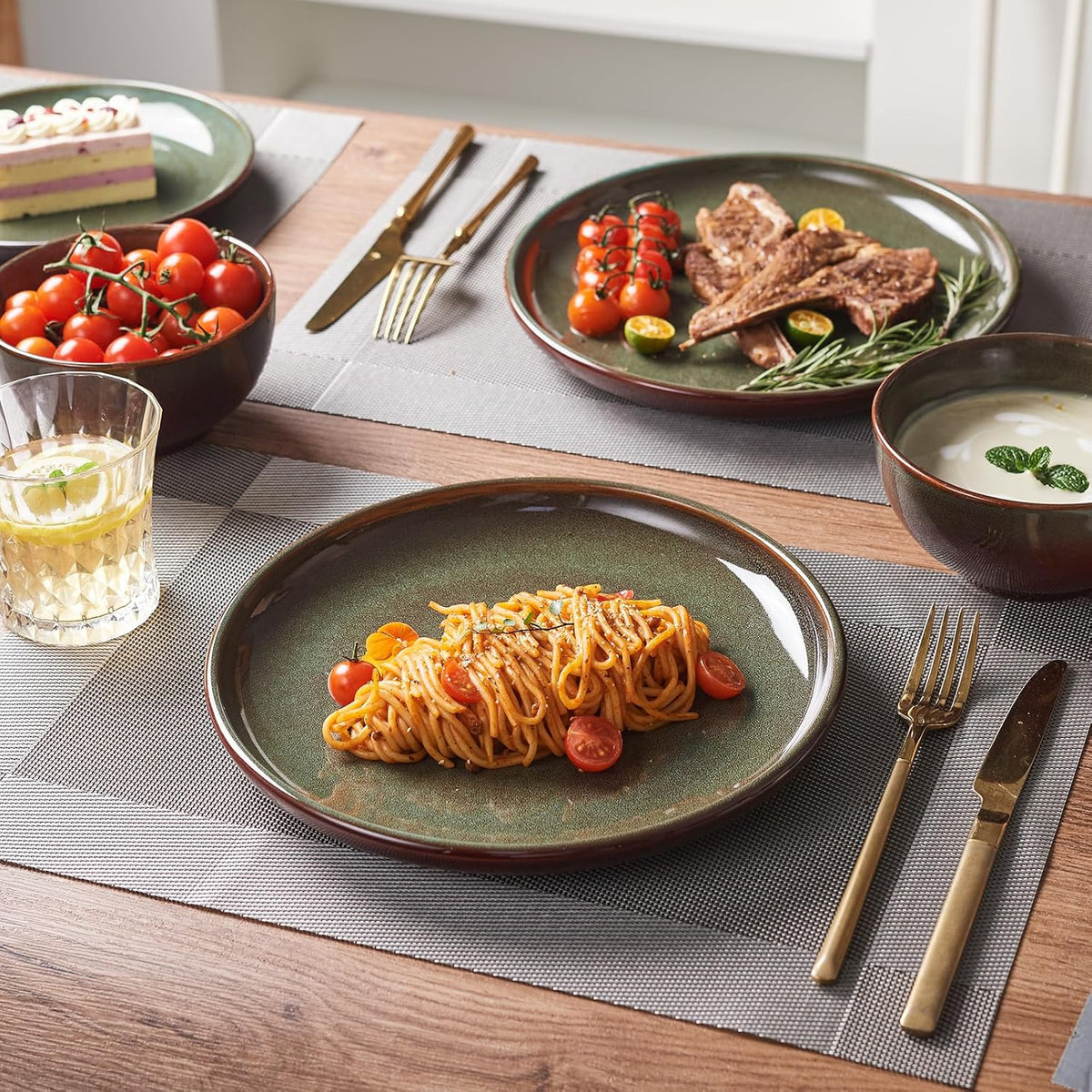 24 Piece Dinnerware Sets for 8, Modern Stoneware Plates and Bowls Setst, Perfect for Family