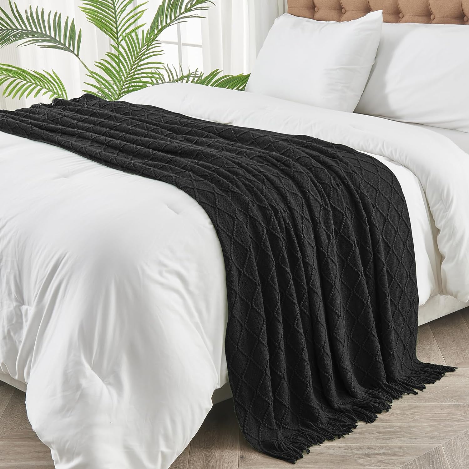 inhand Knitted Throw Blankets for Couch and Bed, Soft Cozy Knit Blanket with Tassel, Black