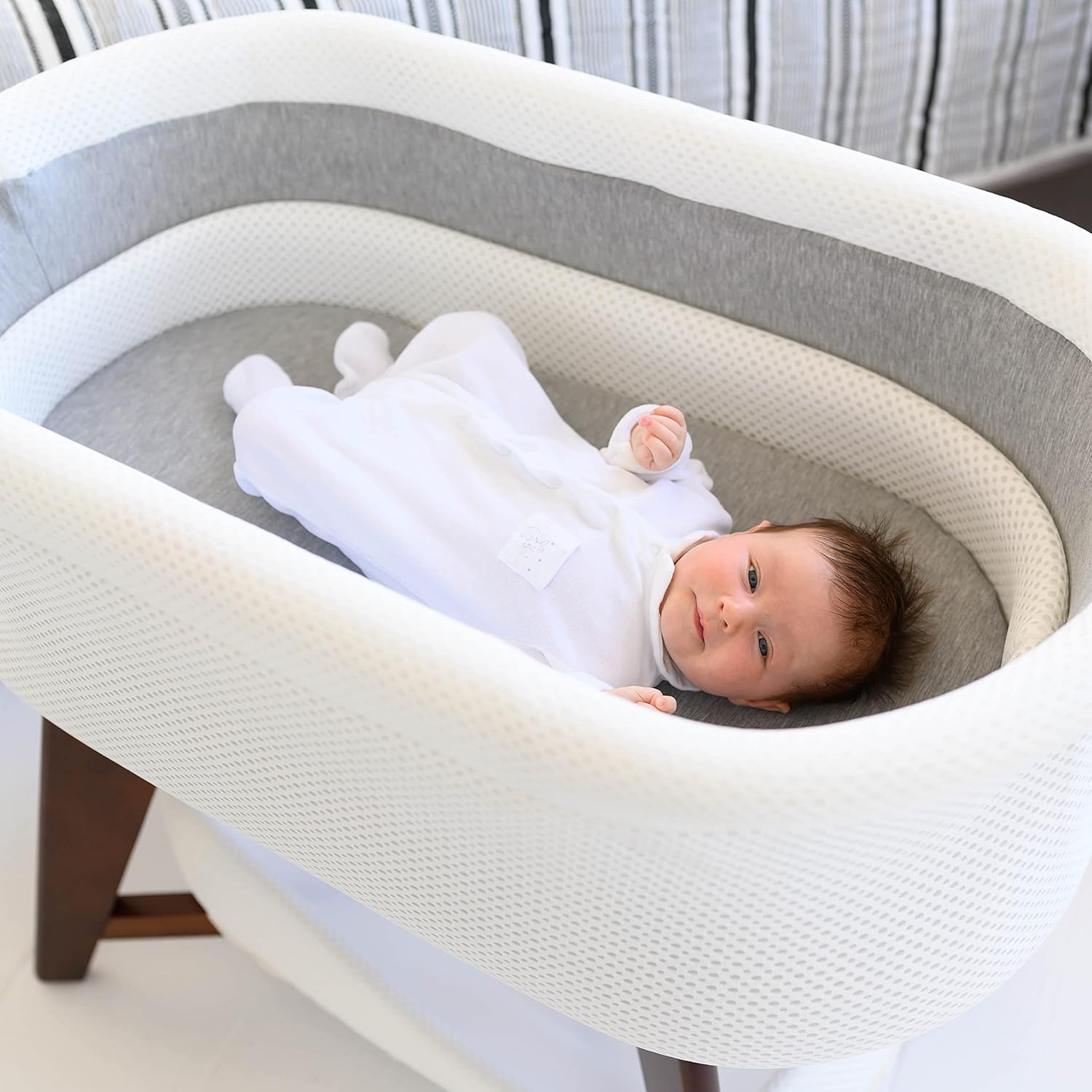 Evi Smart Baby Bassinet Beside Sleeper with Auto-Glide, Ambient Nightlight & Sensory Sounds