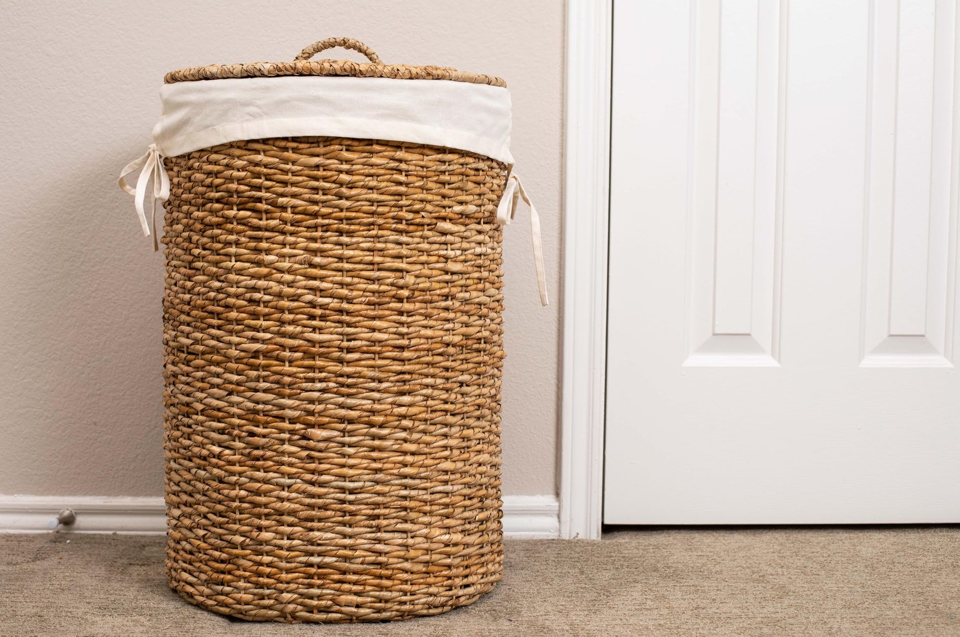BIRDROCK HOME Seagrass Laundry Hamper with Lid & Liner - Handwoven Round Basket with Handles for