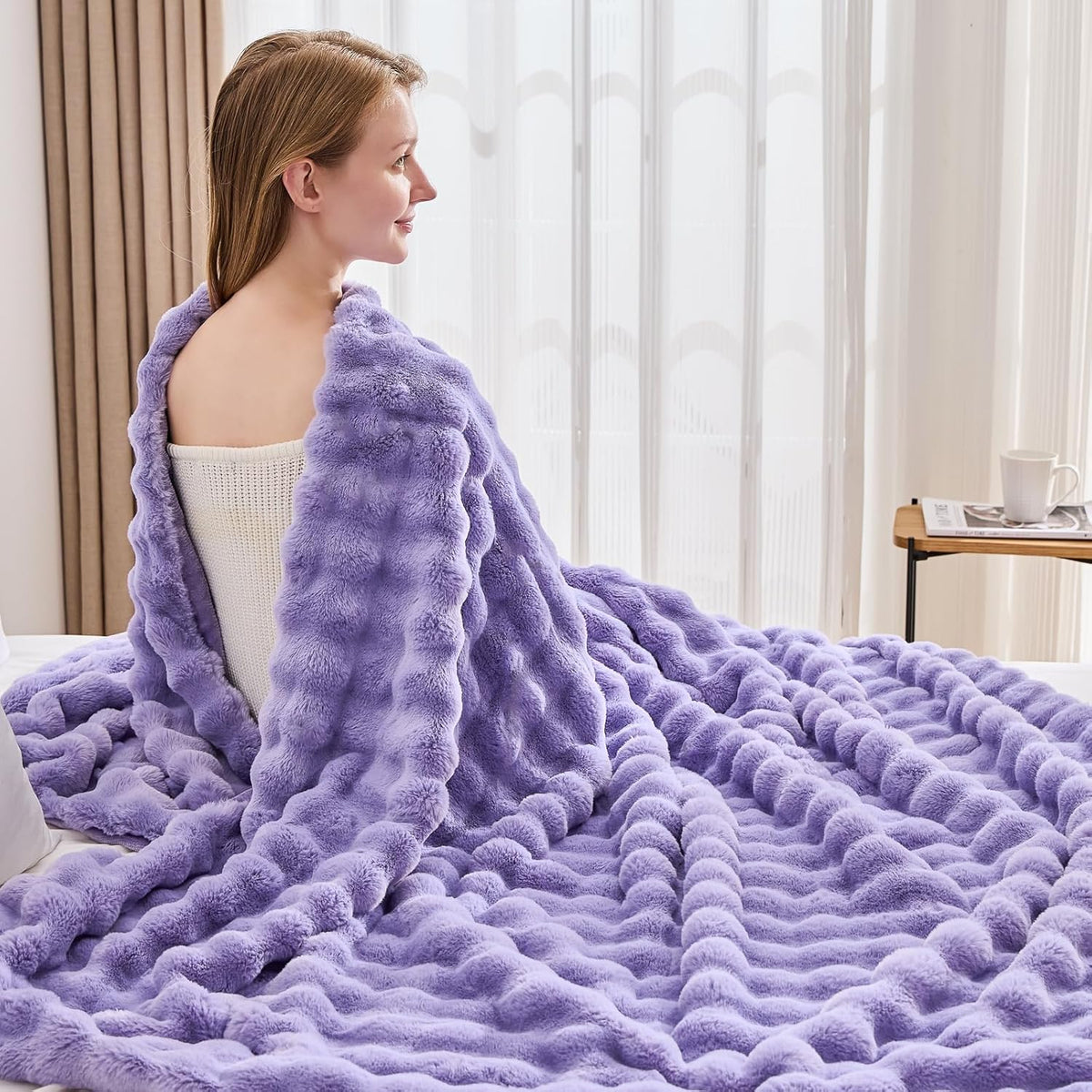 NEWCOSPLAY Faux Fur Throw Blanket Lavender Bubble Blanket Thick Warm Soft for Couch Sofa Bed 550GSM