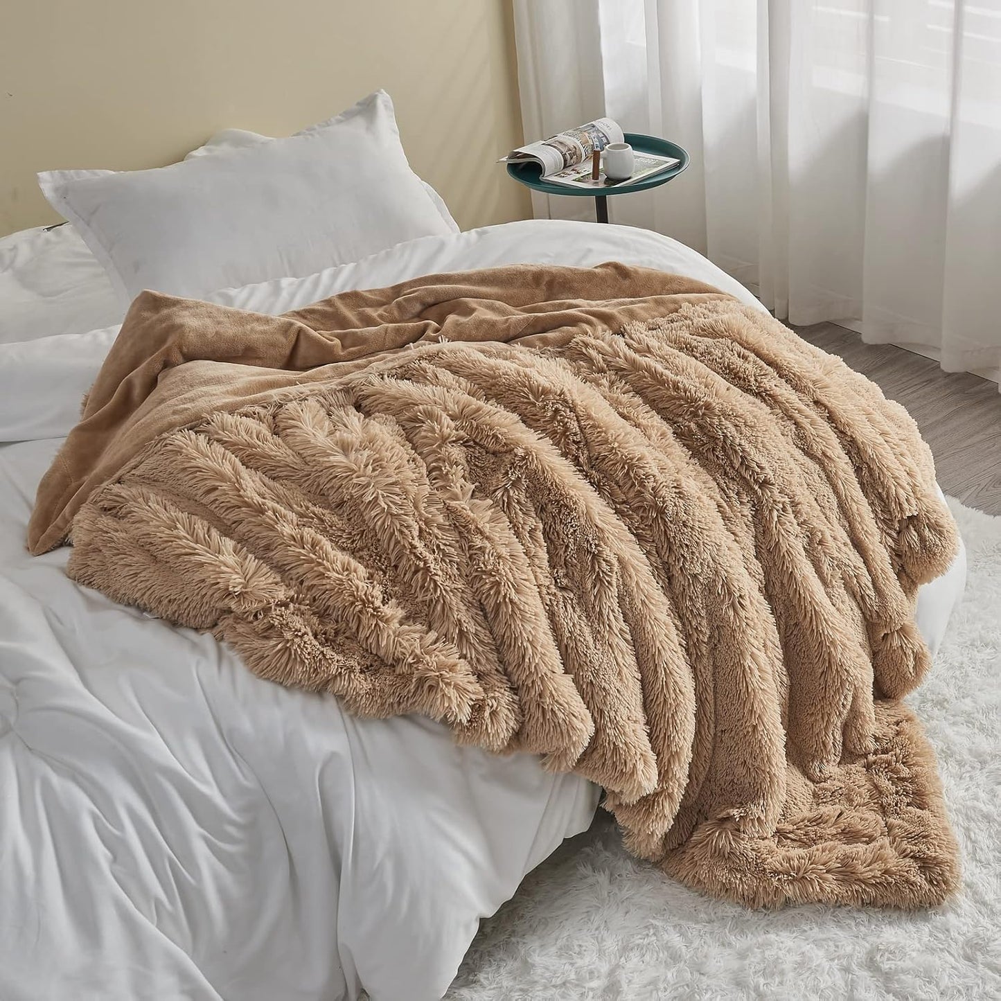 GONAAP Fuzzy Faux Fur Throw Blanket Queen Size Brown Super Soft Cozy Plush Fuzzy Shaggy Blanket for