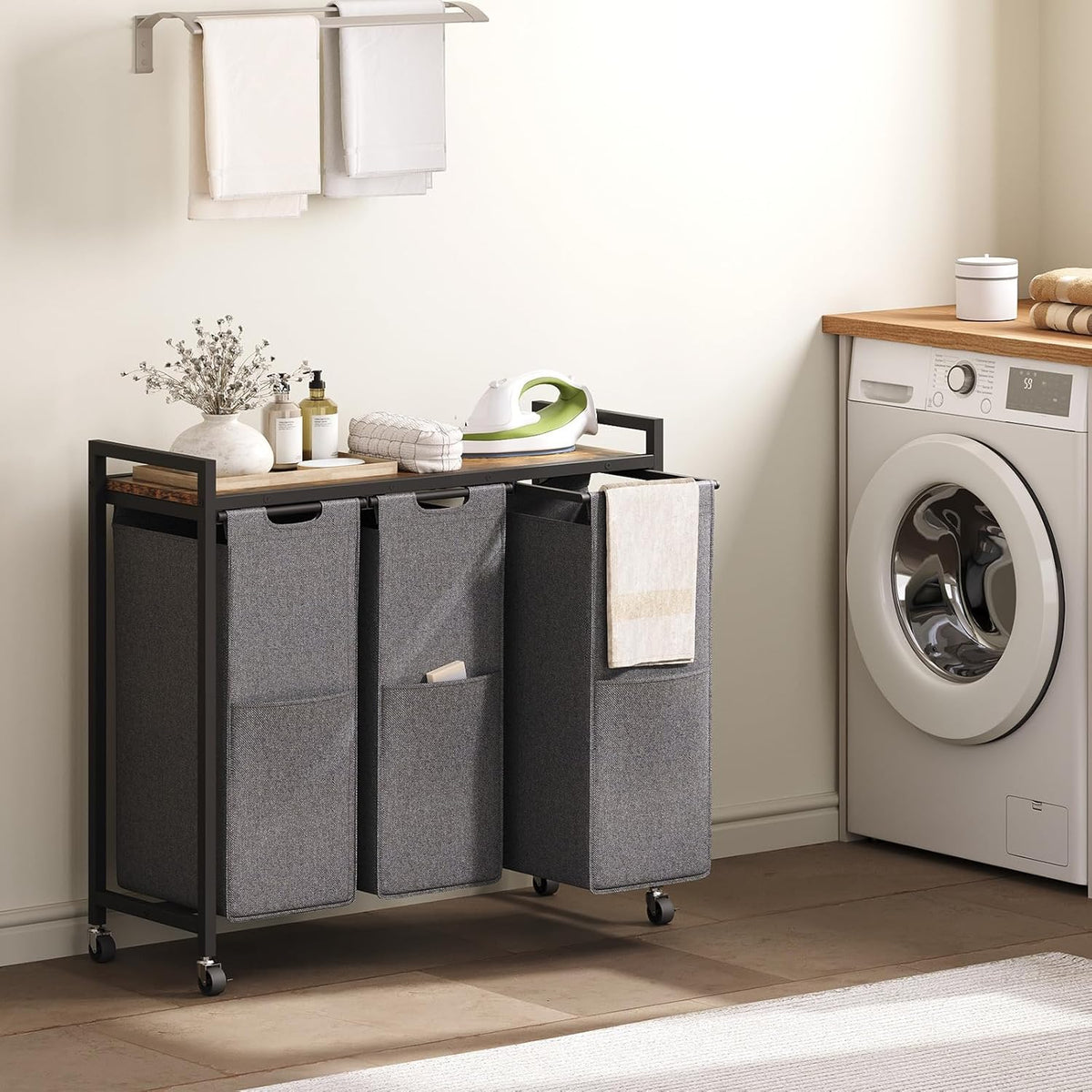 HOOBRO Laundry Sorter 3 Section, Laundry Hamper with Wheels, 3 × 11.5 Gal (43.4L), Rolling Laundry