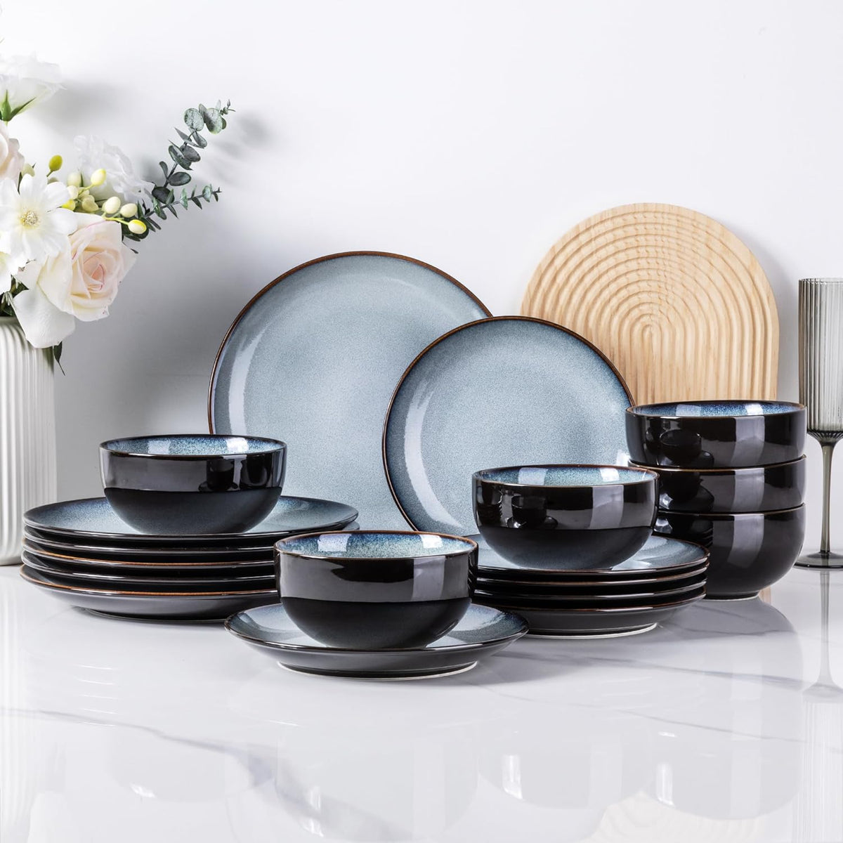 LERATIO Ceramic Dinnerware Sets for 8,Stoneware Plates and Bowls Sets,Handmade Reactive Glaze