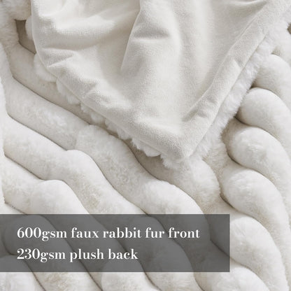 Amélie Home Faux Fur Throw Blanket for Couch, Cozy Fuzzy Fluffy Fur Luxurious Soft Striped Plush