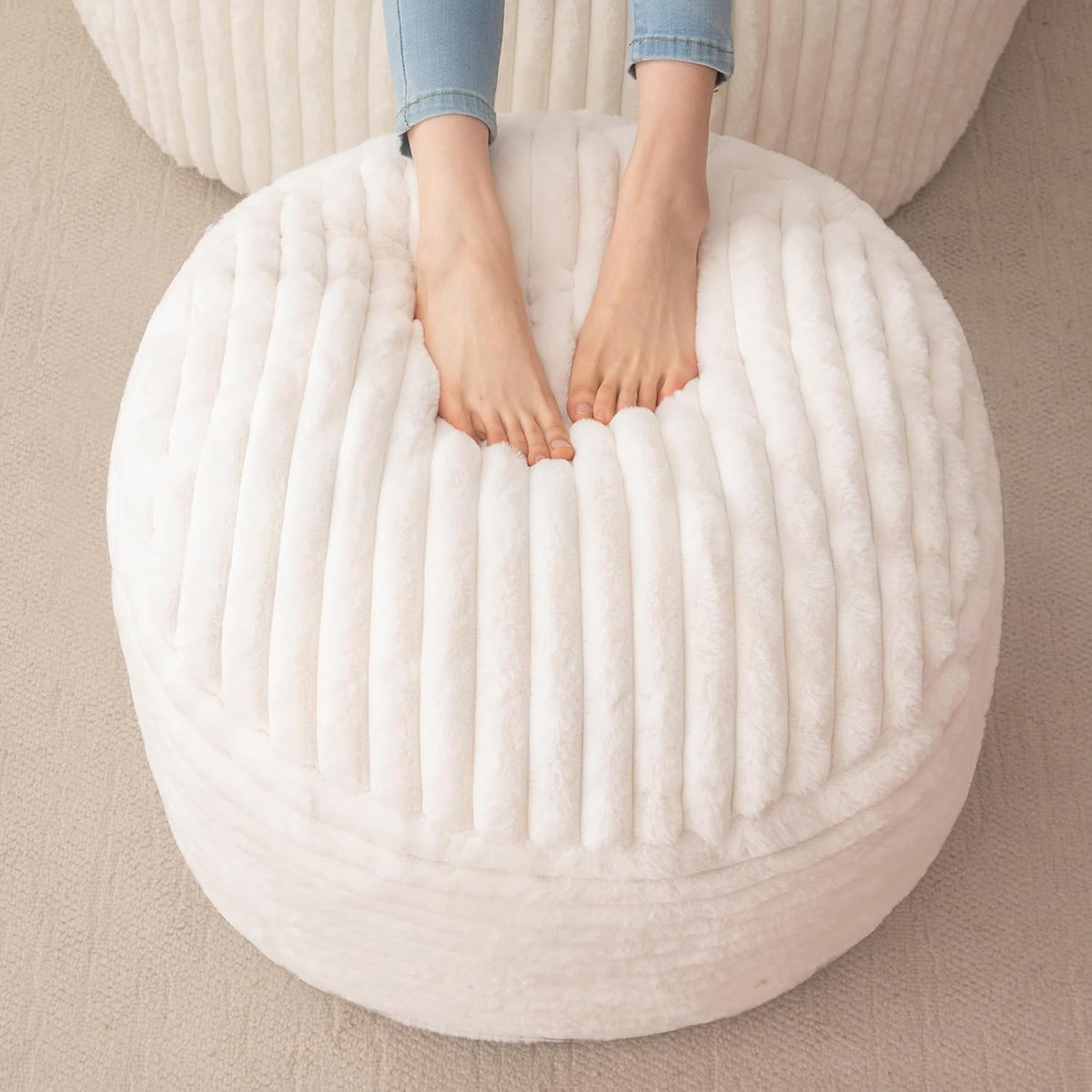 HIGOGOGO Round Stuffed Pouf Ottoman, Stripe Faux Fur Poufs with Foam Chunk Filling, Furry and