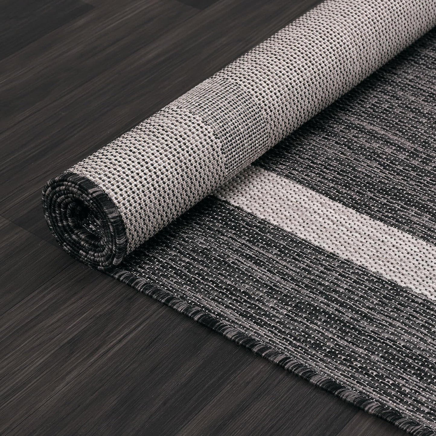 Bordered Outdoor Rug 6x9 Washable Outside Carpet for Indoor Patio Porch Waterproof Easy Cleaning