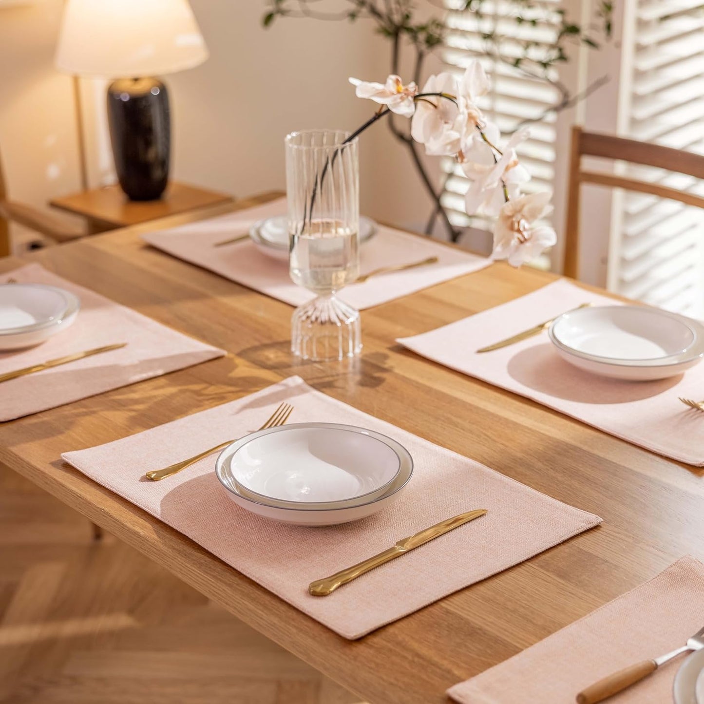 Demetex Pink Placemats Set of 4 Heat Resistant Linen Plate Mats Wipeable Cloth Place Mats for
