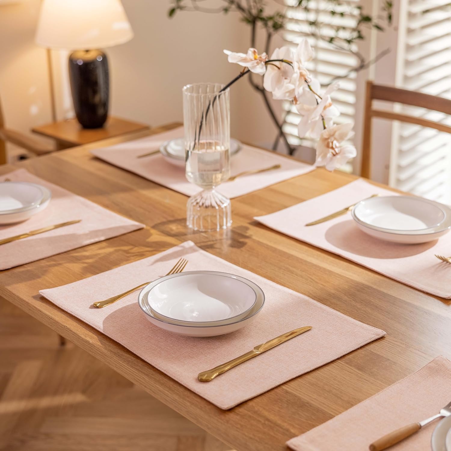 Demetex Pink Placemats Set of 4 Heat Resistant Linen Plate Mats Wipeable Cloth Place Mats for