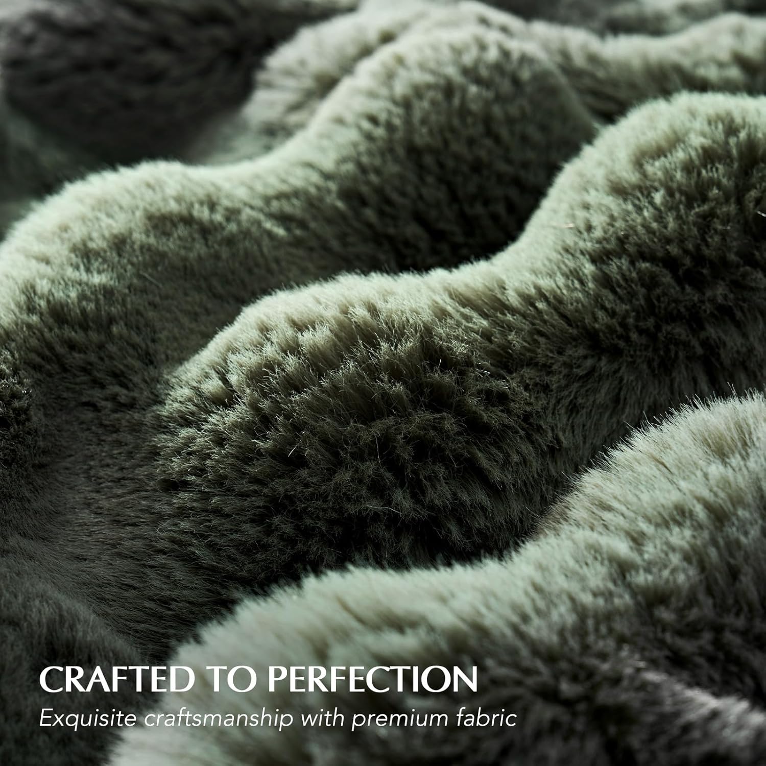 EVERGRACE Ultra Soft Luxury Fluffy Ridgeline Faux Rabbit Fur Throw Blanket, Thick Warm Bubble Throw